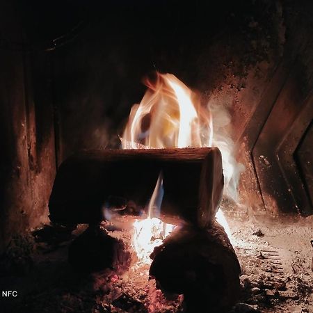 ホテル Saint Nektarios House プレベザ エクステリア 写真